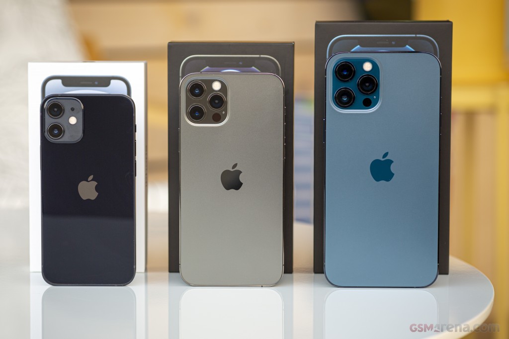 Apple iPhone 12 mini hands-on photo 2