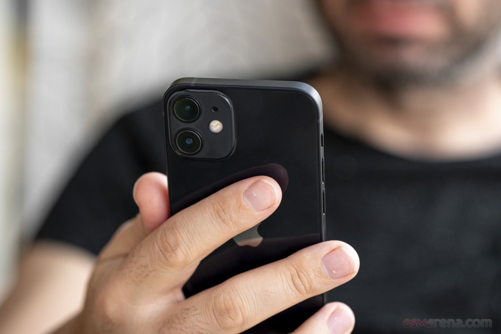 Apple iPhone 12 mini hands-on photo 39