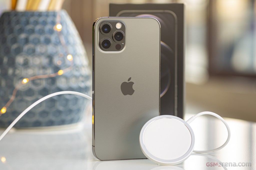 Apple iPhone 12 Pro hands-on photo 5