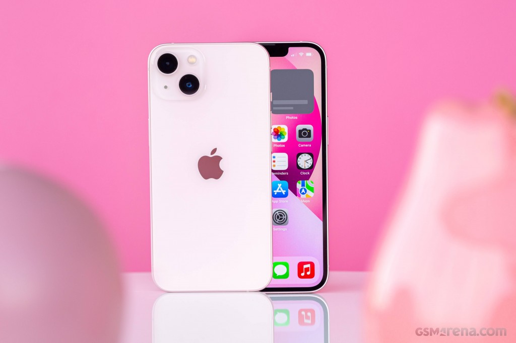 Apple iPhone 13 hands-on photo 13