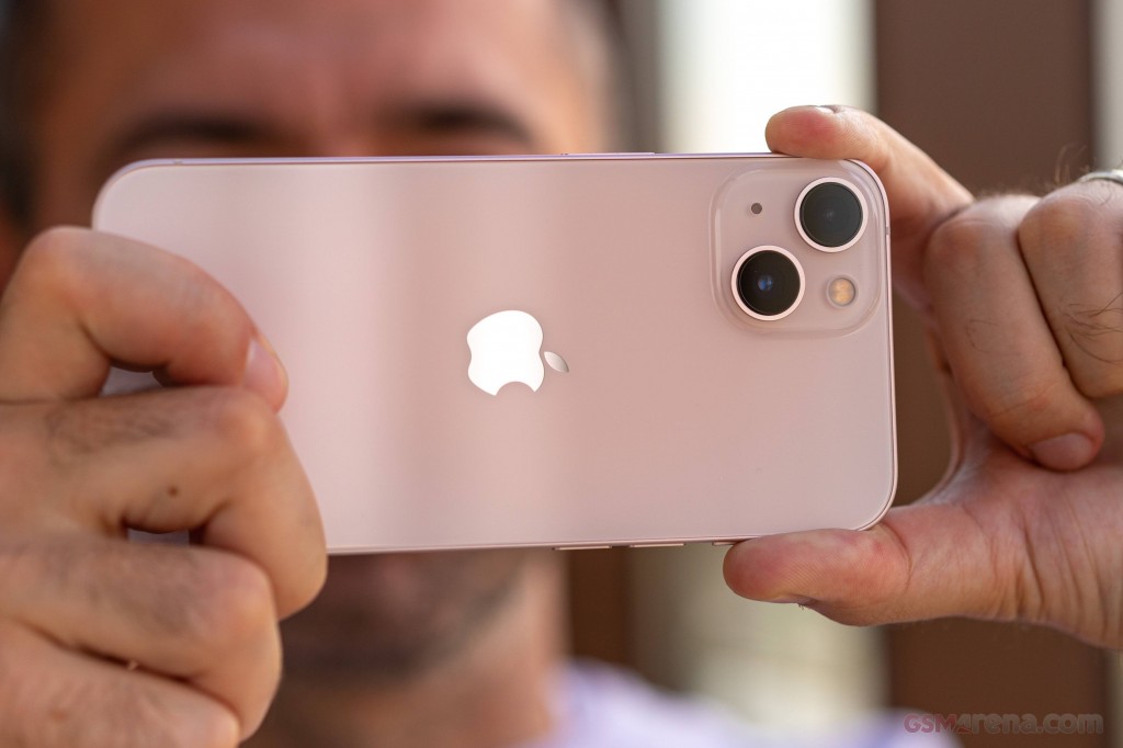 Apple iPhone 13 hands-on photo 22