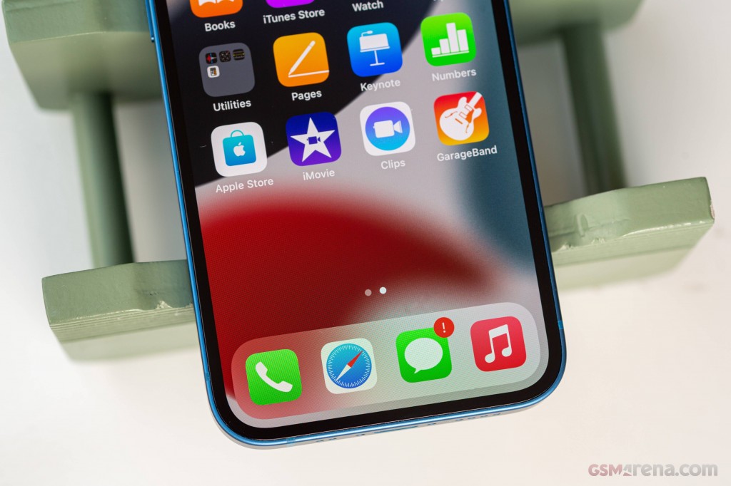 Apple iPhone 13 mini hands-on photo 18