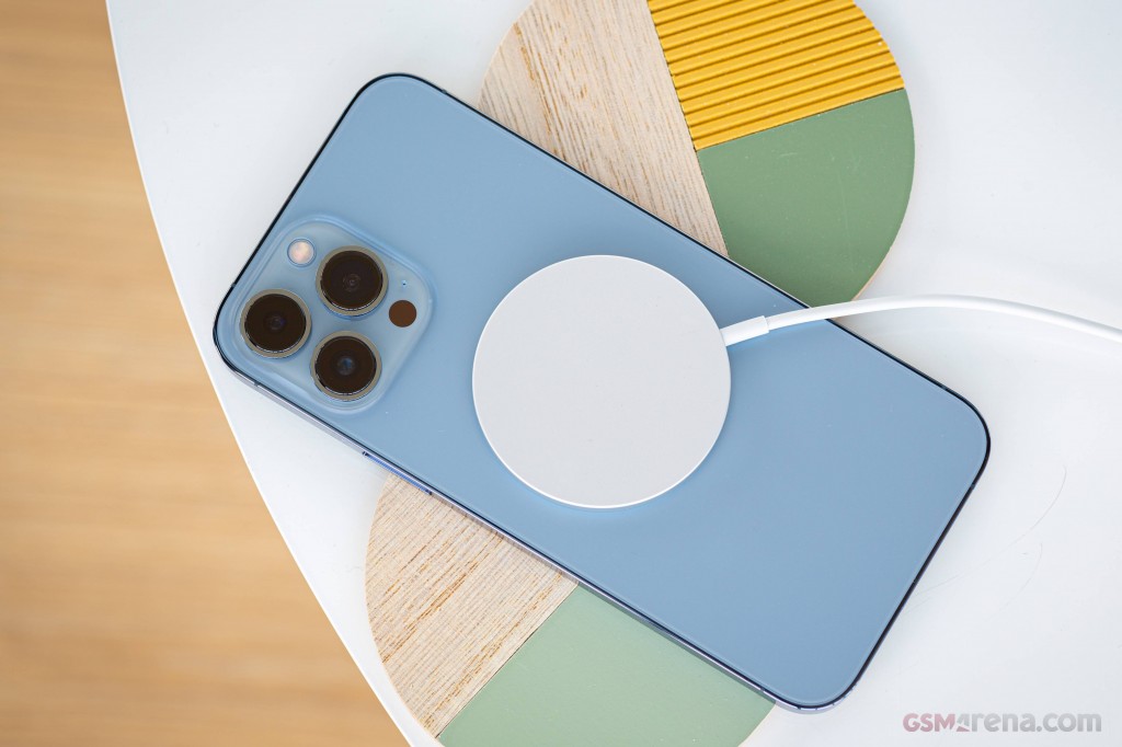 Apple iPhone 13 Pro Max hands-on photo 5