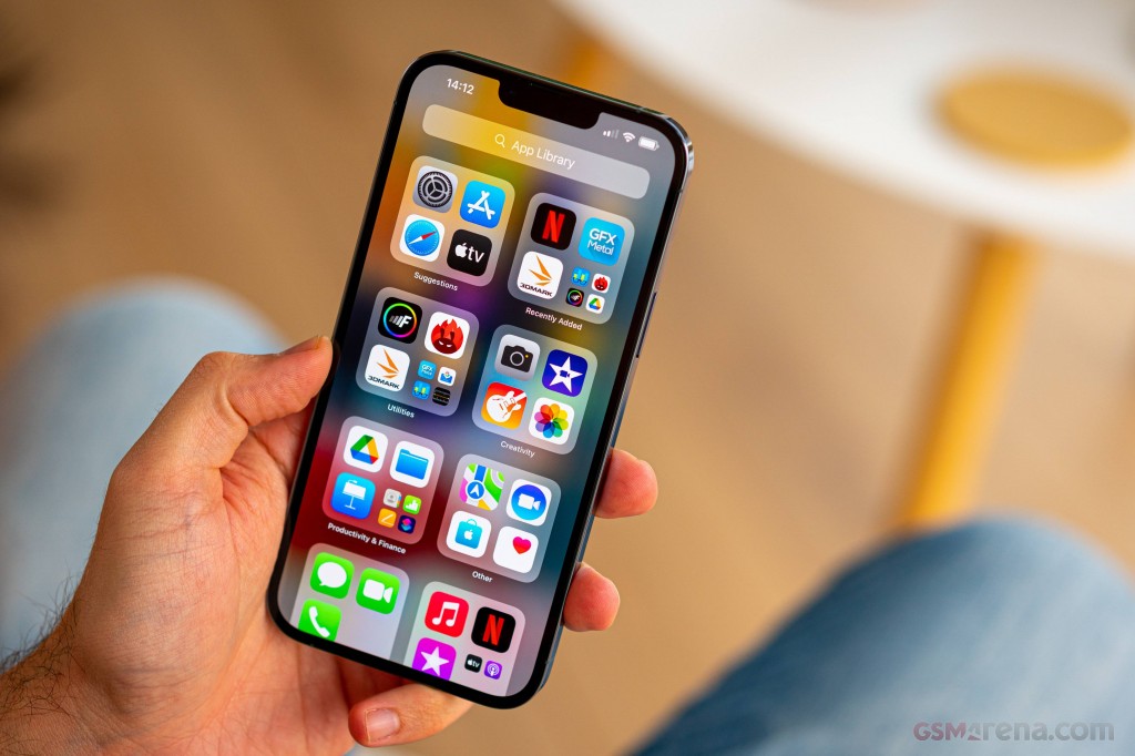 Apple iPhone 13 Pro Max hands-on photo 24