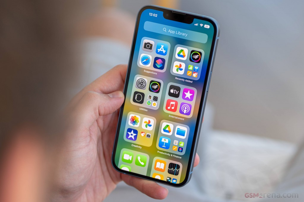 Apple iPhone 14 hands-on photo 29