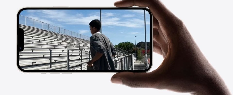 Apple iPhone 14 view 25