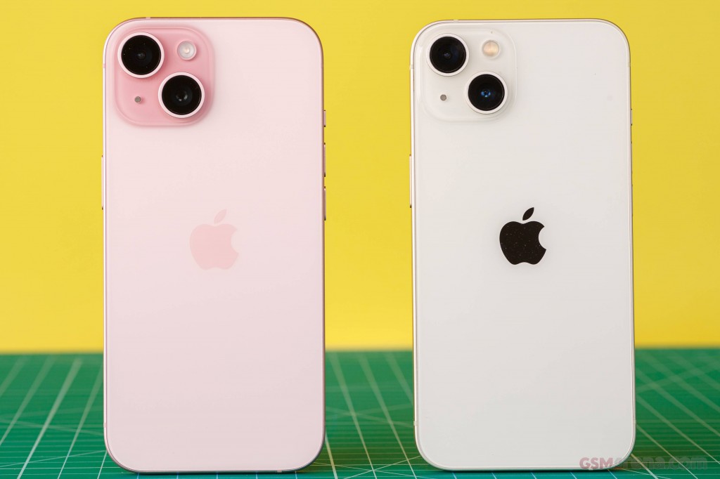 Apple iPhone 15 hands-on photo 13