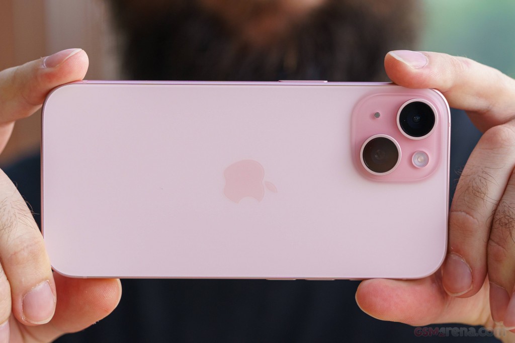 Apple iPhone 15 hands-on photo 20