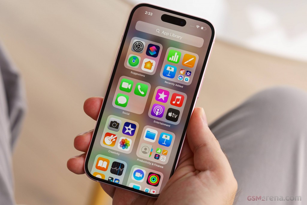 Apple iPhone 15 hands-on photo 28