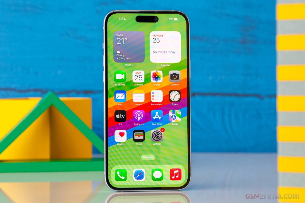 Apple iPhone 15 Plus hands-on photo 5
