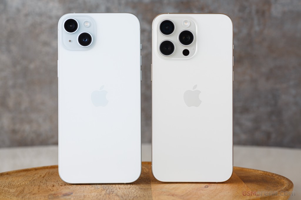 Apple iPhone 15 Plus hands-on photo 9
