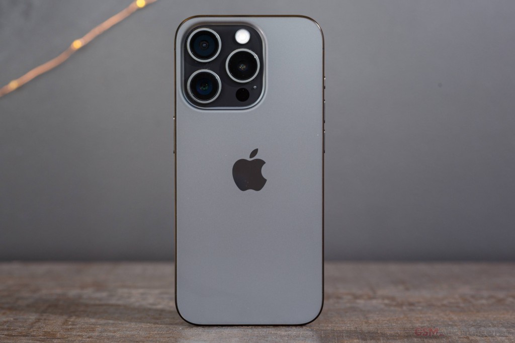 Apple iPhone 15 Pro hands-on photo 15