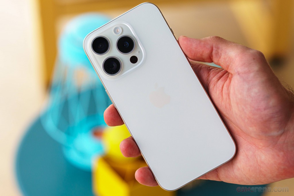 Apple iPhone 15 Pro hands-on photo 18