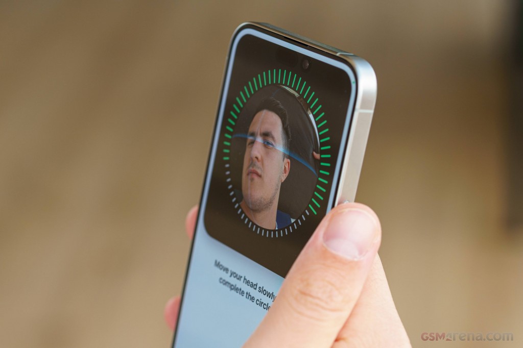 Apple iPhone 15 Pro Max hands-on photo 32
