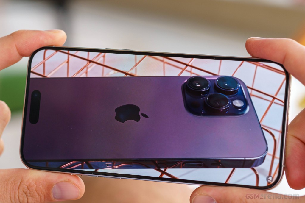 Apple iPhone 15 Pro Max hands-on photo 34