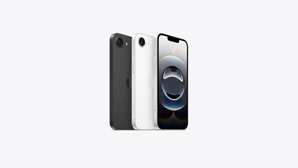 Apple iPhone 16e view 6