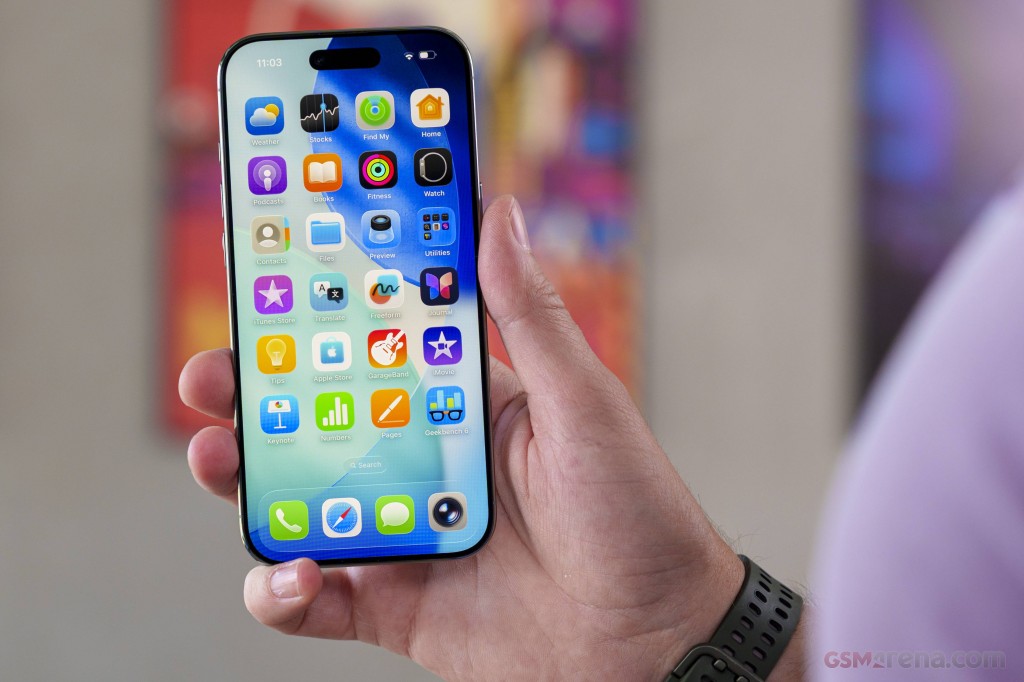 Apple iPhone Air hands-on photo 15