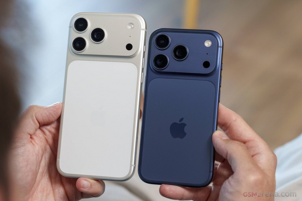 Apple iPhone 17 Pro hands-on photo 8