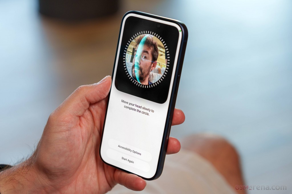 Apple iPhone 17 Pro hands-on photo 21