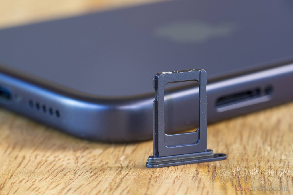 Apple iPhone 17 Pro hands-on photo 33