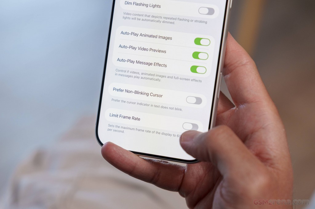 Apple iPhone 17 Pro Max hands-on photo 32