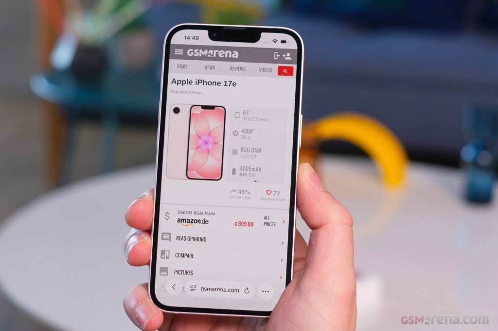 Apple iPhone 17e hands-on photo 15