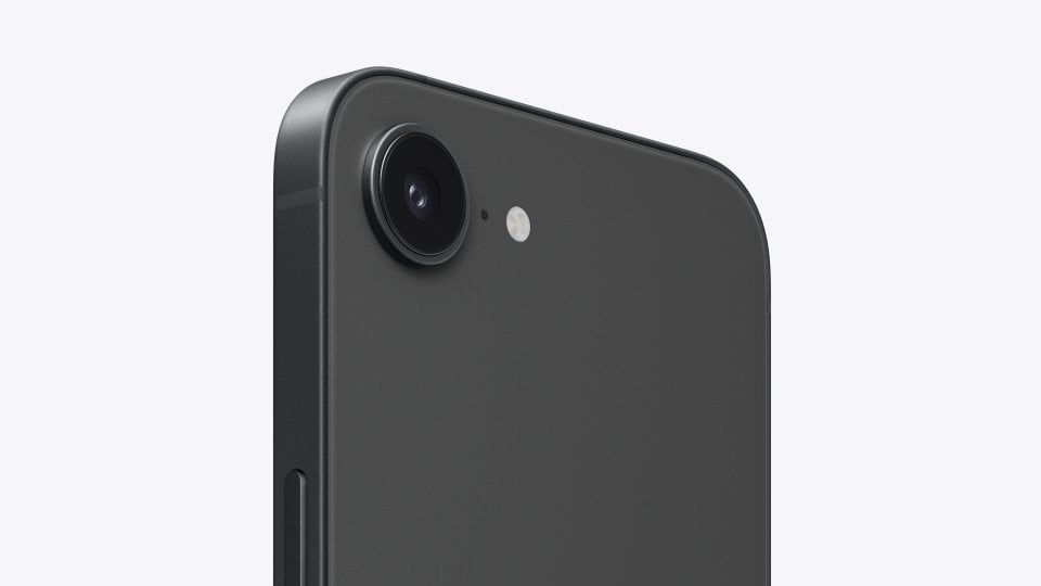 Apple iPhone 17e view 9