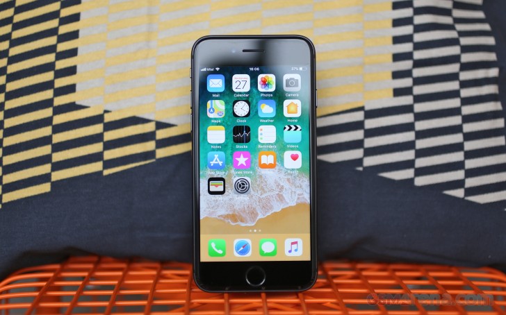 Apple iPhone 8 hands-on photo 1
