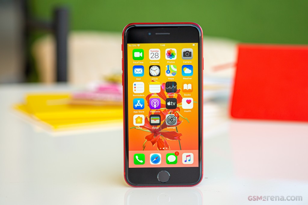 Apple iPhone SE (2020) hands-on photo 15