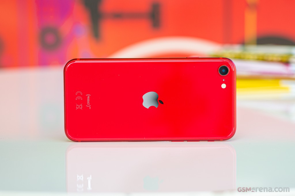 Apple iPhone SE (2020) hands-on photo 19