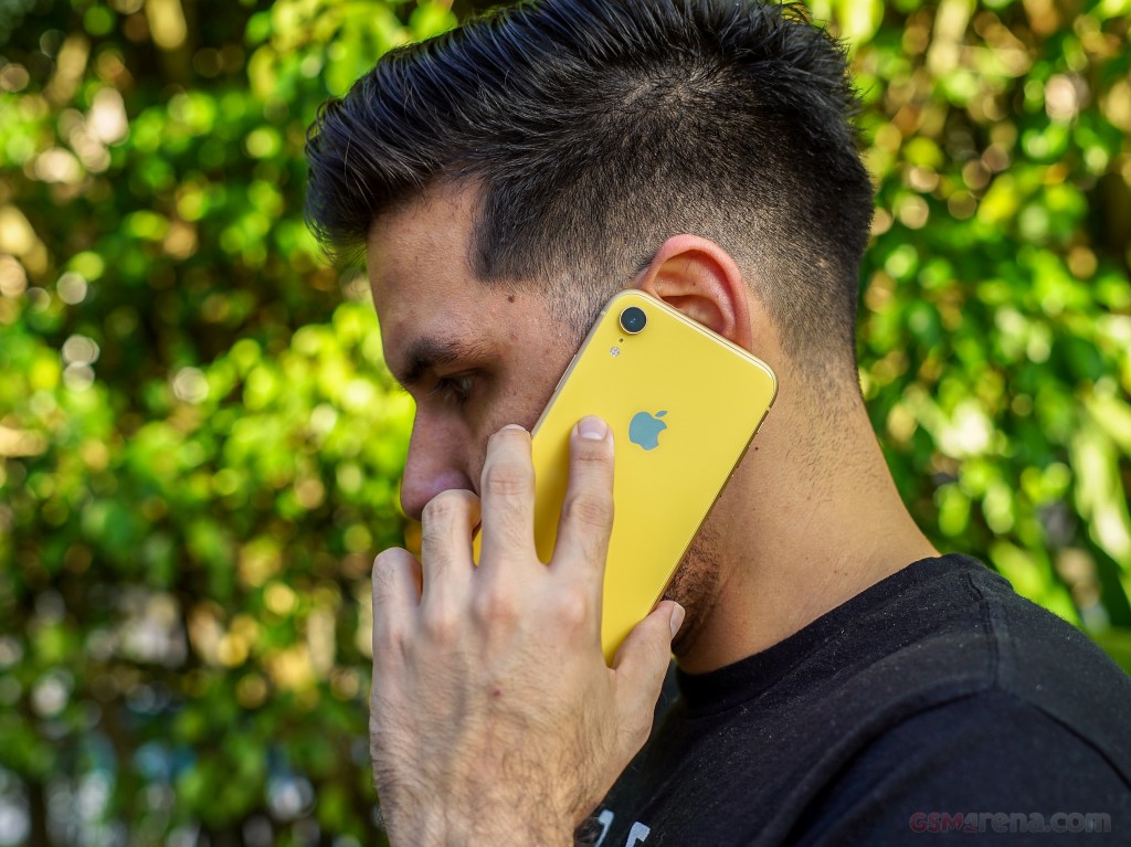Apple iPhone XR hands-on photo 10