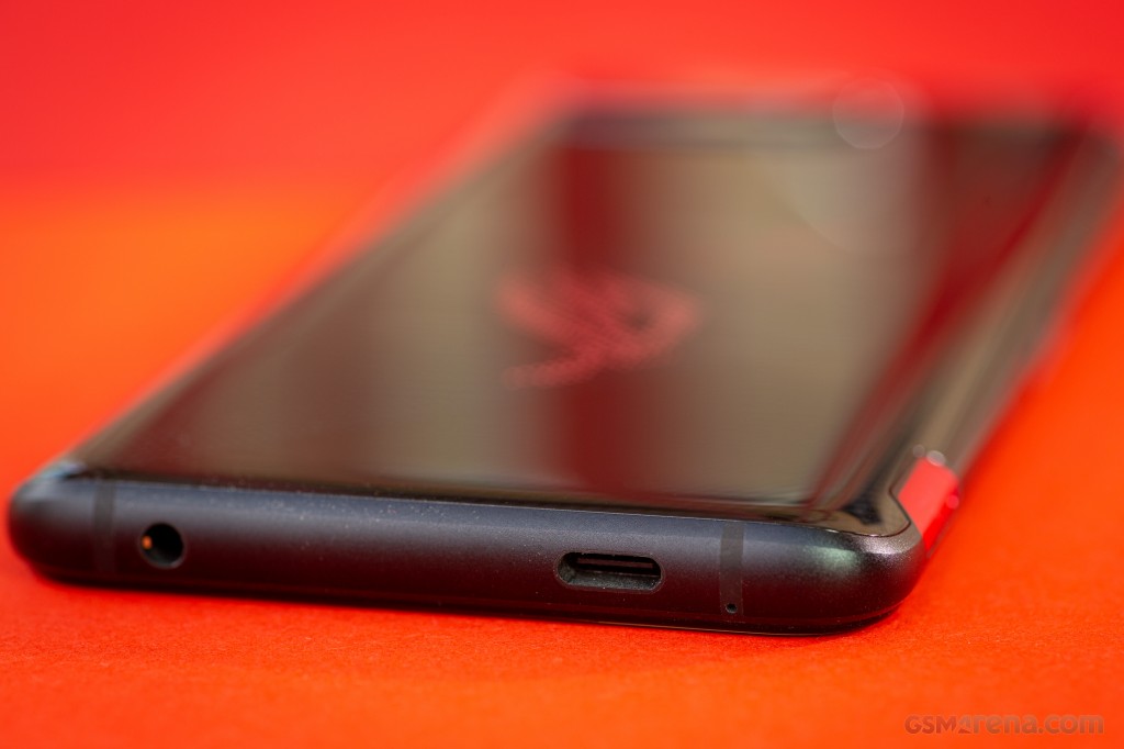 Asus ROG Phone 5 hands-on photo 11