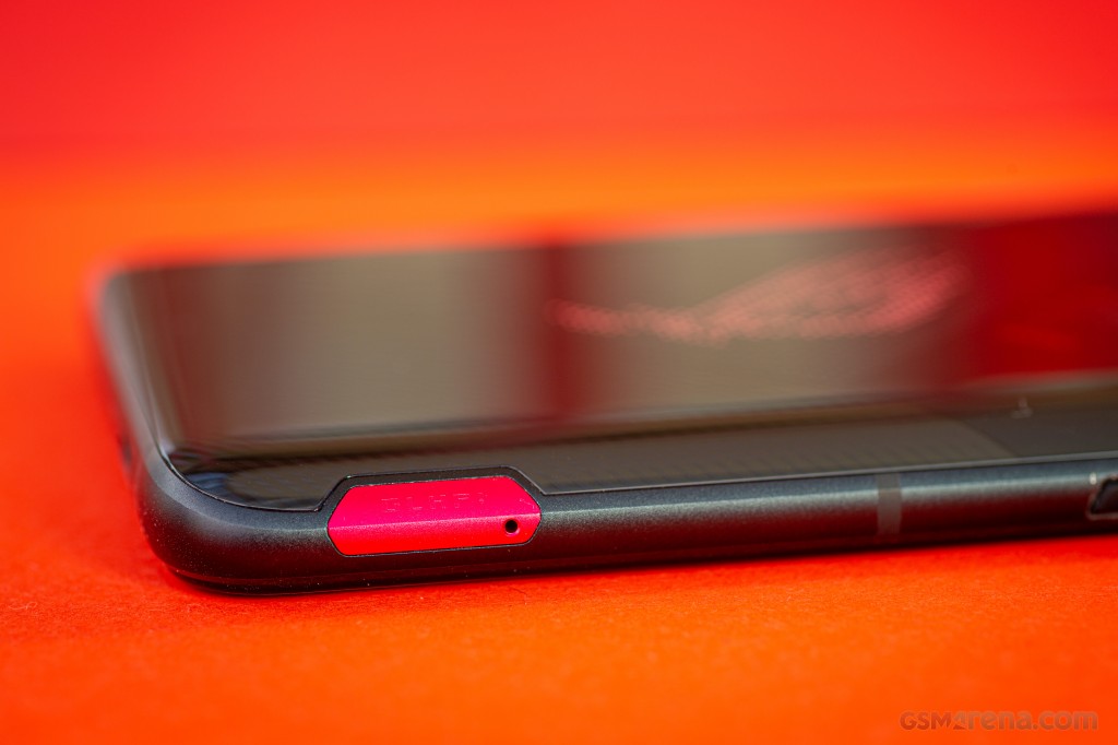 Asus ROG Phone 5 hands-on photo 14