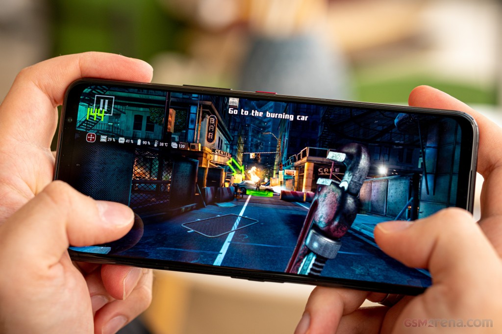Asus ROG Phone 5 hands-on photo 41