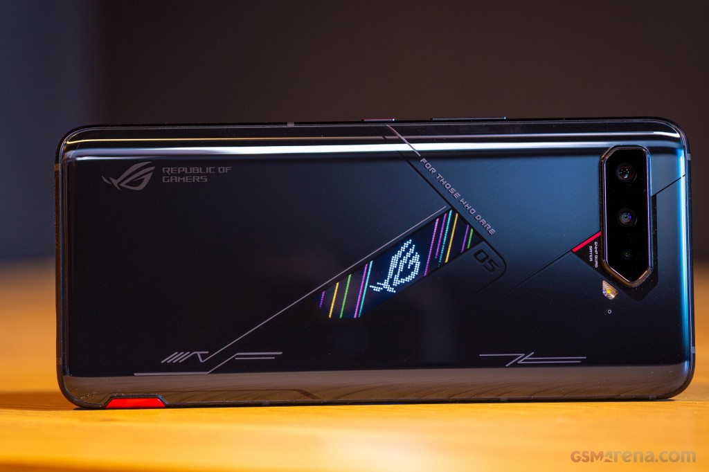 Asus ROG Phone 5s Pro hands-on photo 24