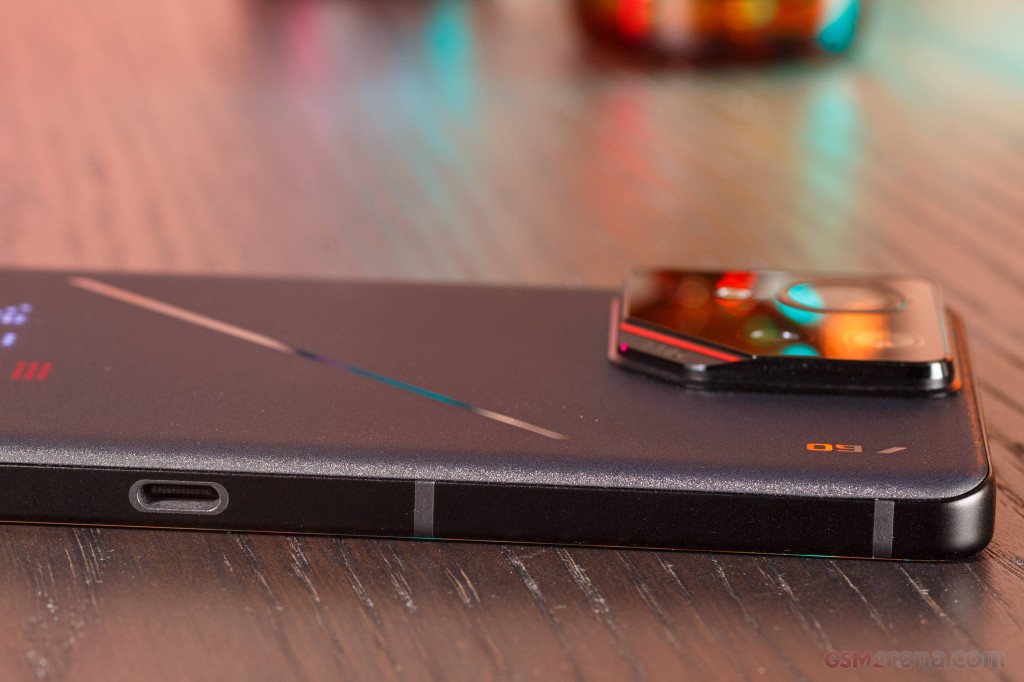 Asus ROG Phone 9 Pro hands-on photo 18