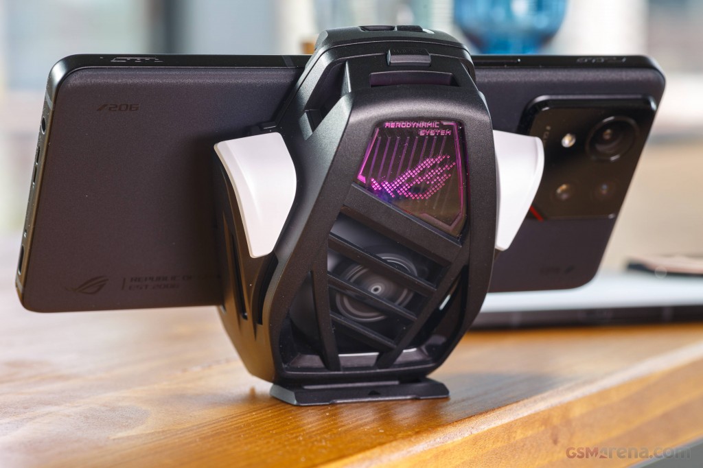 Asus ROG Phone 9 Pro hands-on photo 26