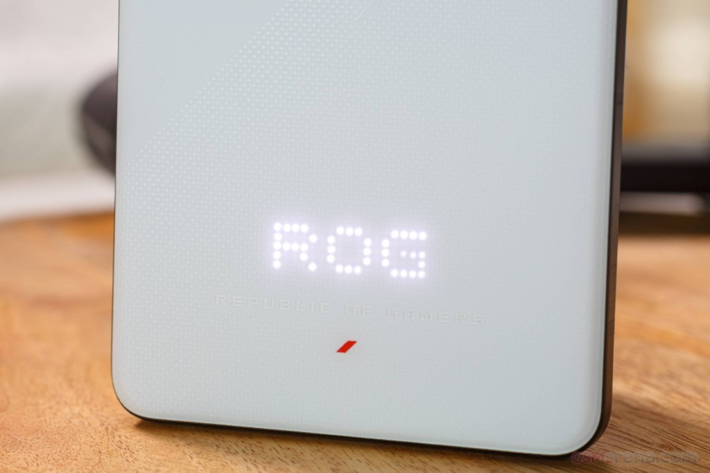 Asus ROG Phone 9 Pro hands-on photo 32