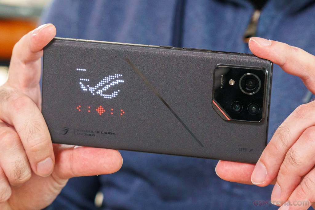 Asus ROG Phone 9 Pro hands-on photo 54