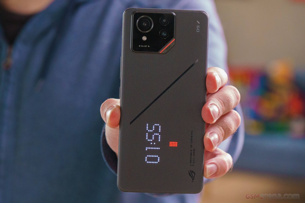 Asus ROG Phone 9 Pro hands-on photo 56
