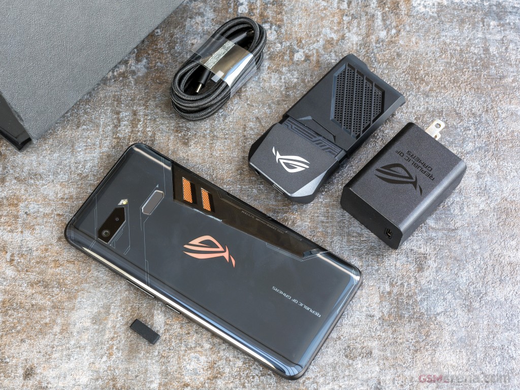 Asus ROG Phone ZS600KL hands-on photo 5