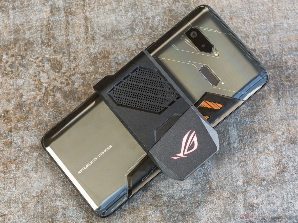 Asus ROG Phone ZS600KL hands-on photo 9