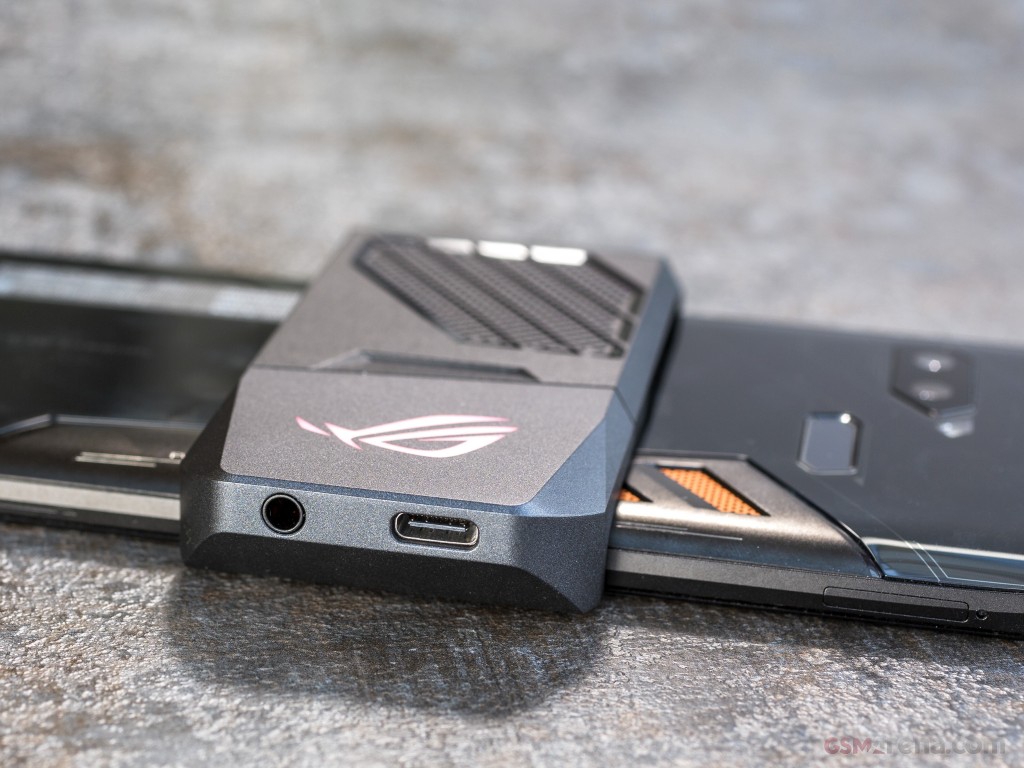 Asus ROG Phone ZS600KL hands-on photo 10