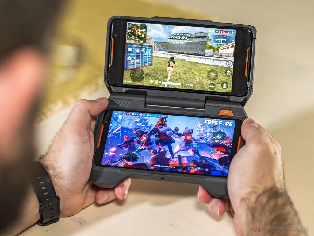 Asus ROG Phone ZS600KL hands-on photo 13