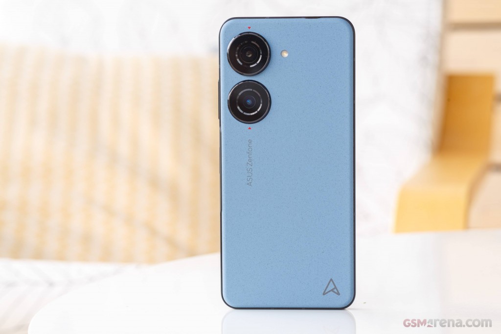 Asus Zenfone 10 hands-on photo 15