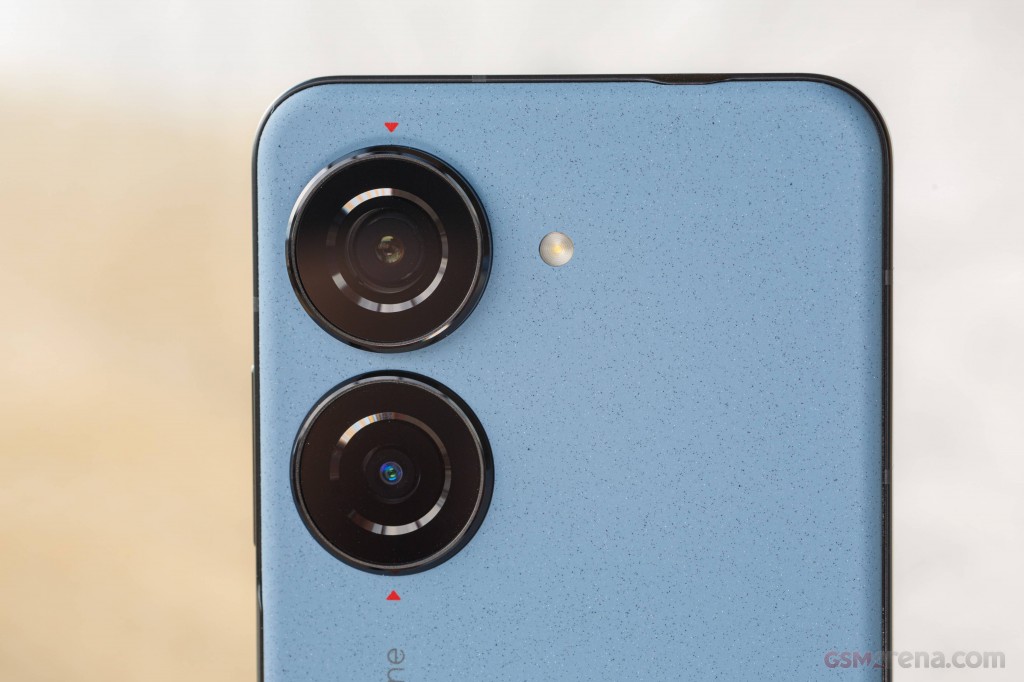 Asus Zenfone 10 hands-on photo 16
