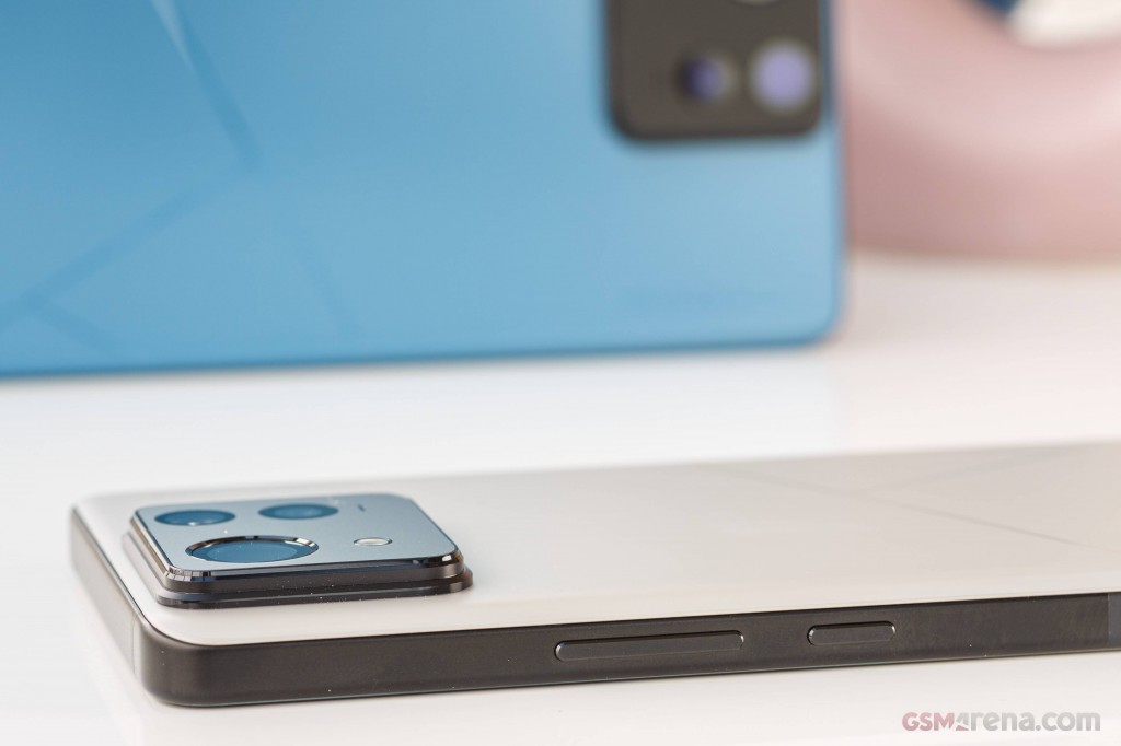 Asus Zenfone 11 Ultra hands-on photo 11