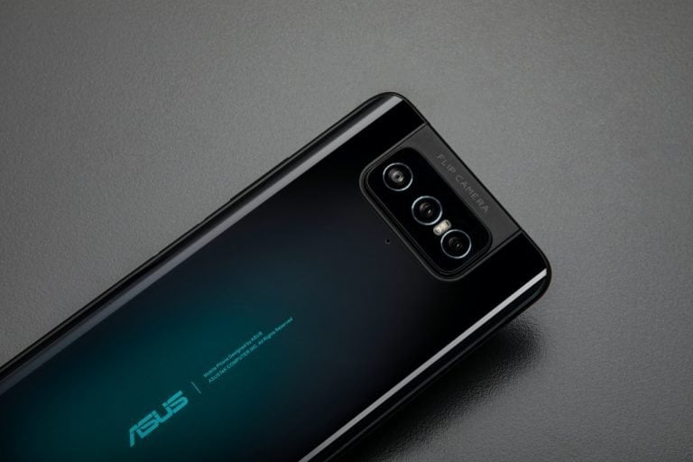 Asus Zenfone 7 view 17