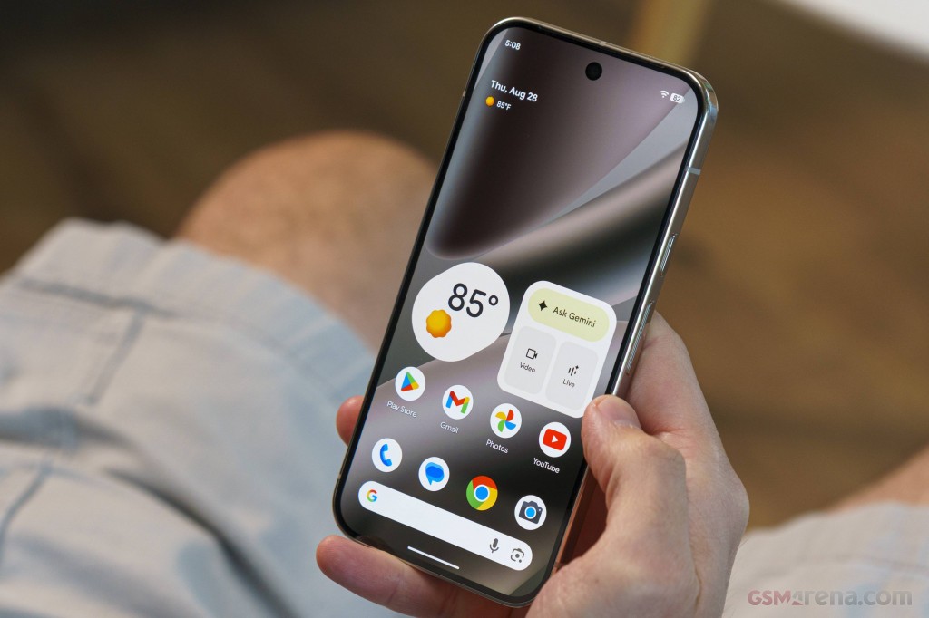Google Pixel 10 Pro hands-on photo 21
