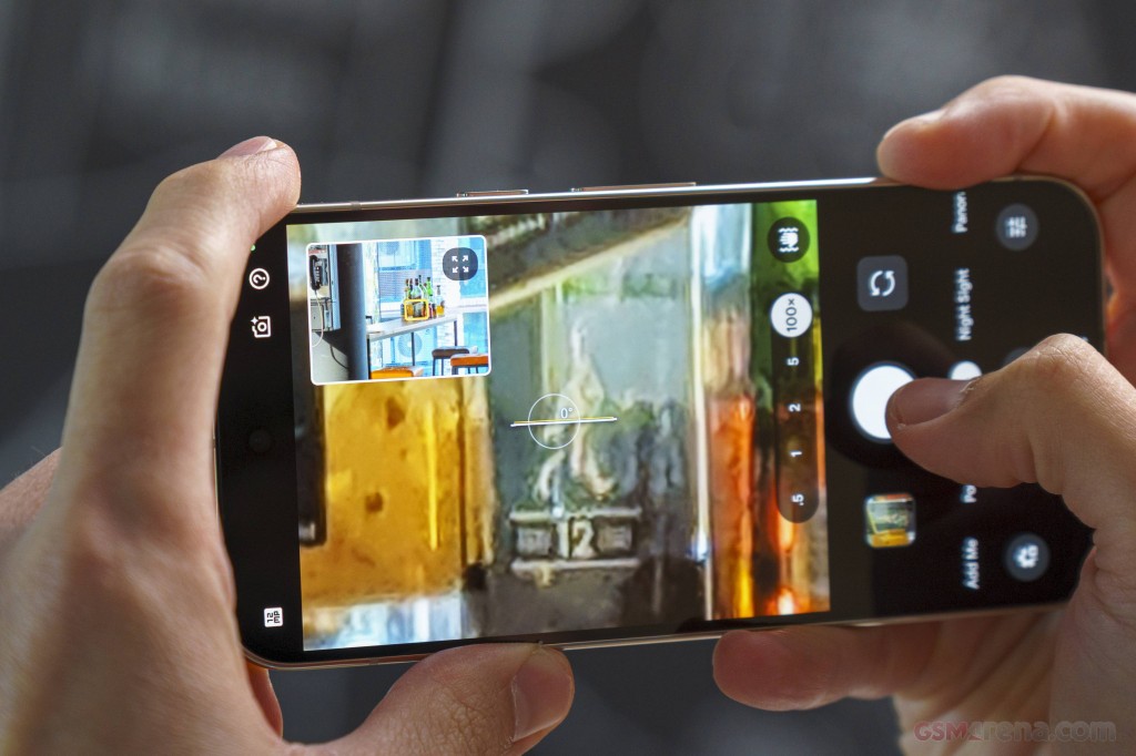 Google Pixel 10 Pro hands-on photo 29